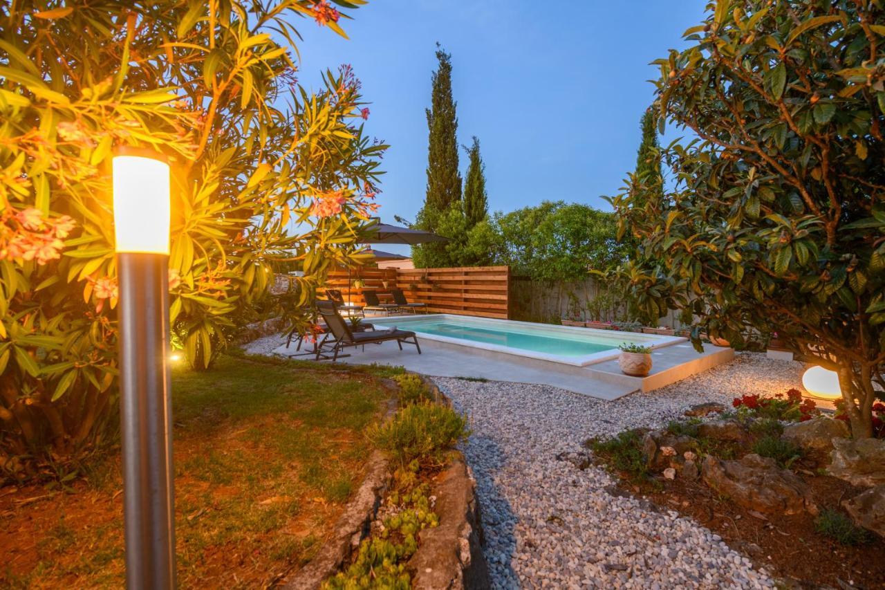 Villa Haus Rustica Pula Exterior foto